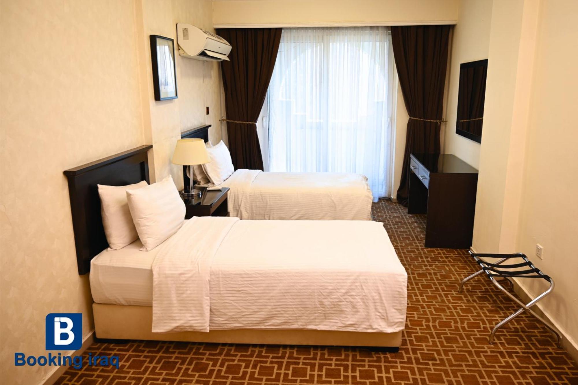 Andalus Hotel Baghdād Eksteriør billede